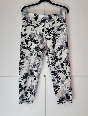 Balance Collection Black & White Floral Cropped Leggings XL High Rise Yoga Pants